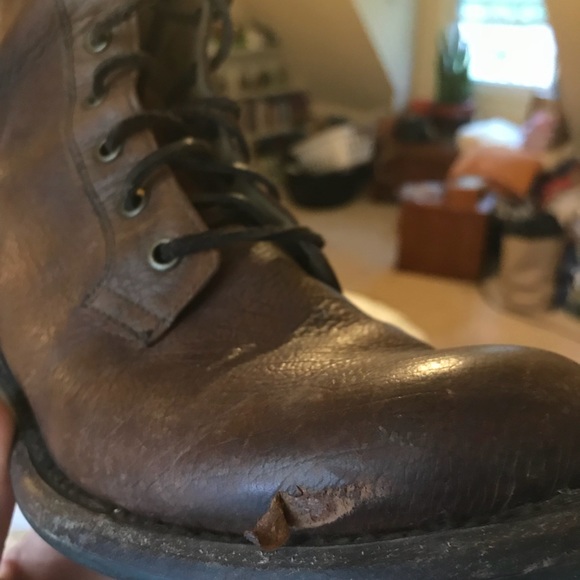 Frye Veronica combat boots. Size 8.5. - Picture 8 of 8